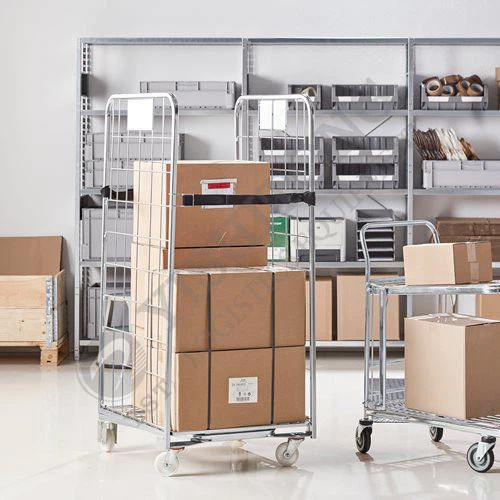 तीन तरफा रोल केज